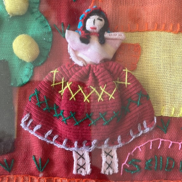Vintage Peruvian Story Telling Handmade Tapestry. - Picture 11 of 11